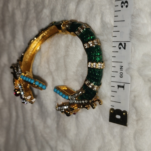 Rare KENNETH JAY LANE Green Dragon Bracelet - Picture 6 of 12